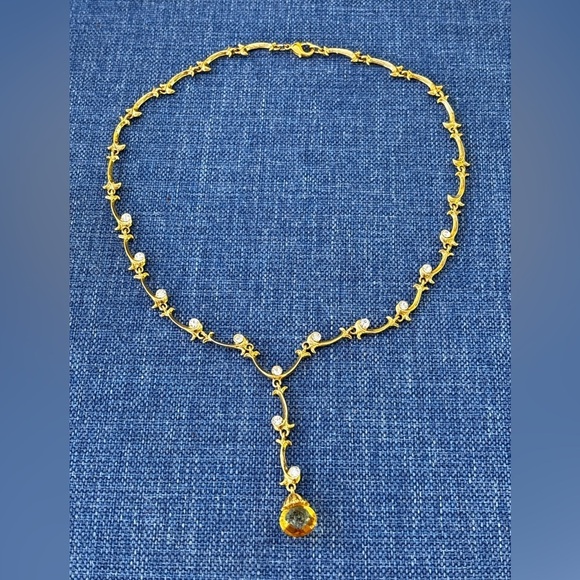 Vintage Gold Tone Necklace With Crystal Accents and Golden Crystal Drop 16” - Picture 1 of 6